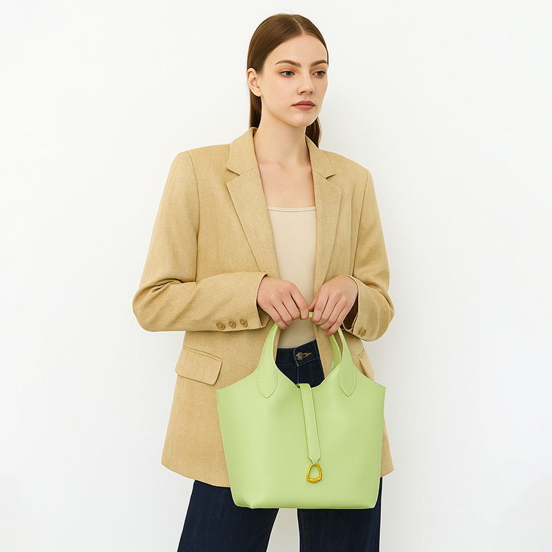 Sacola de couro genuíno