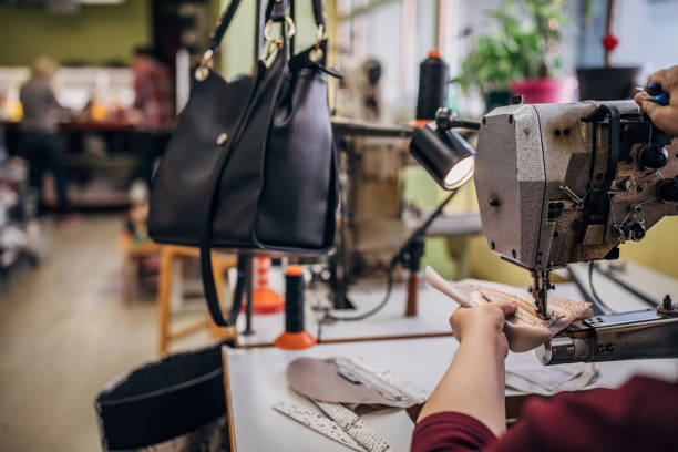 Pengeluar kulitOEMng Leathers OEM leather bags manufacturer - Hongbang Leathers