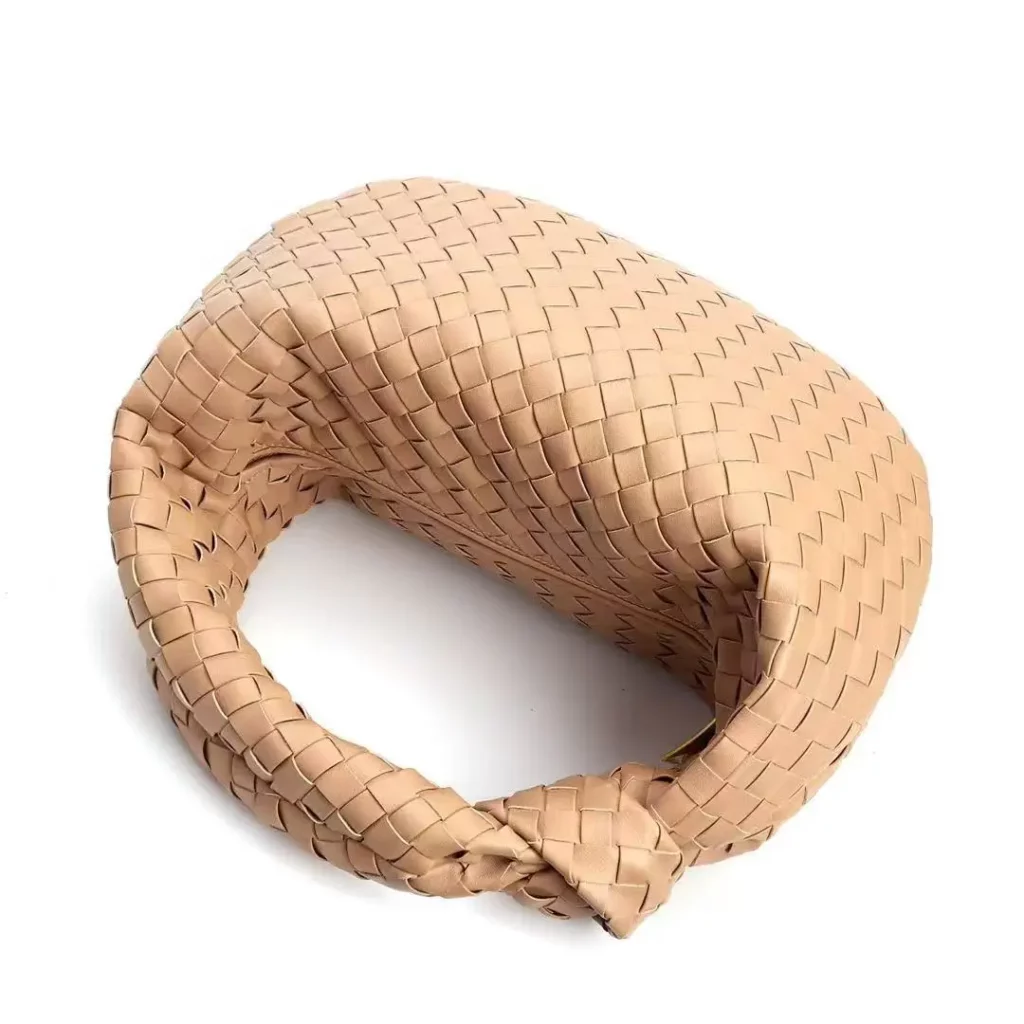 c3e49a7c 4fa2 48fd 8670 4604b8e05f99