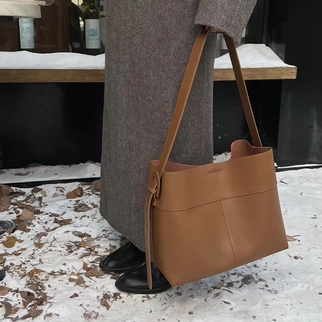 sac fourre-tout minimaliste avec lSac fourre-tout minimaliste avec logo personnalisé avec image de sac intérieur custom logo minimalist tote bag - Custom Logo Minimalist Tote Bag with Inner Bag image 5