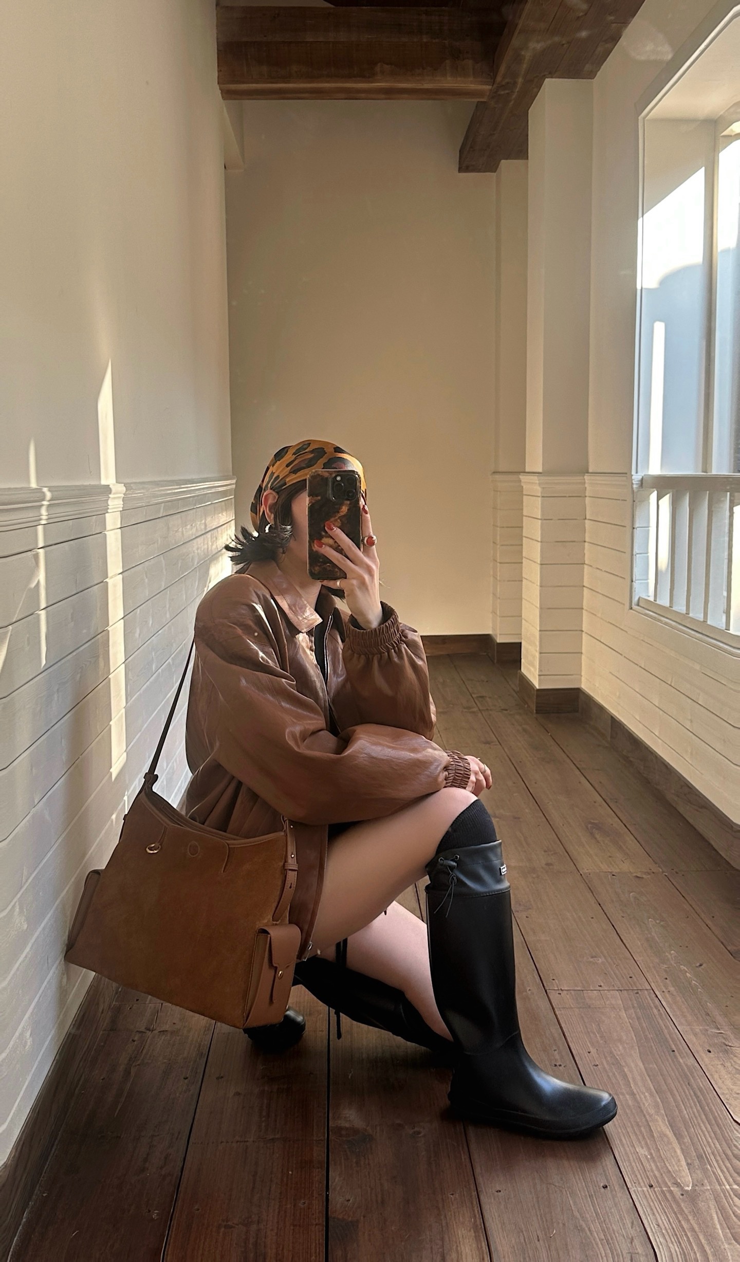 Luxury Suede Leather Shoulder Tote Bag OEM Factory image 3 luxury suede leather shoulder tote bag - Luxury Suede Leather Shoulder Tote Bag OEM Factory image 3
