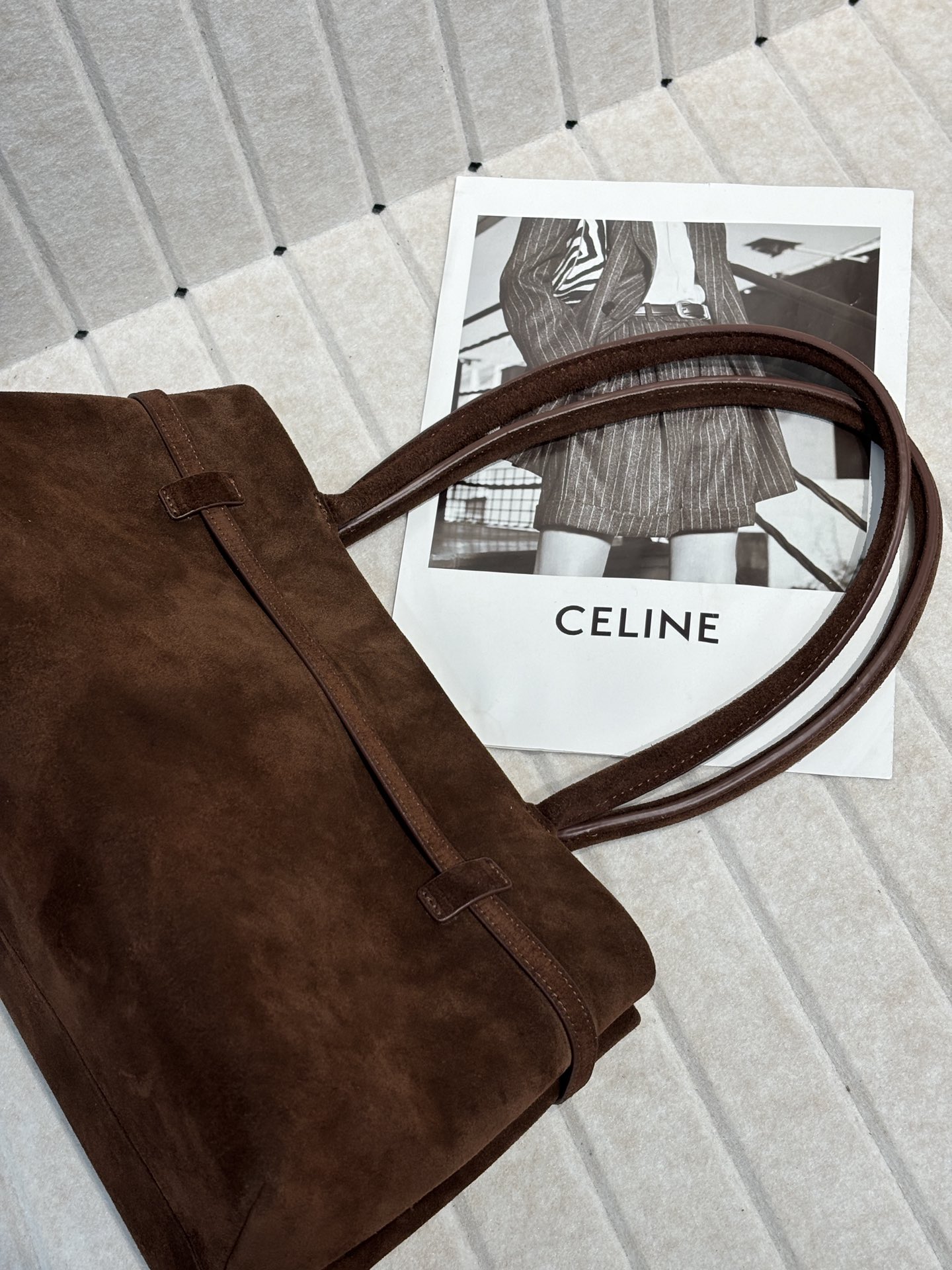 fabricant de sacs fourre-tout en cuir de vacheSac fourre-tout en cuir de vachette suédé pour femme Fabricant image suede cowhide leather tote bag manufacturer - Suede Cowhide Leather Tote Bag for Women Manufacturer image 6