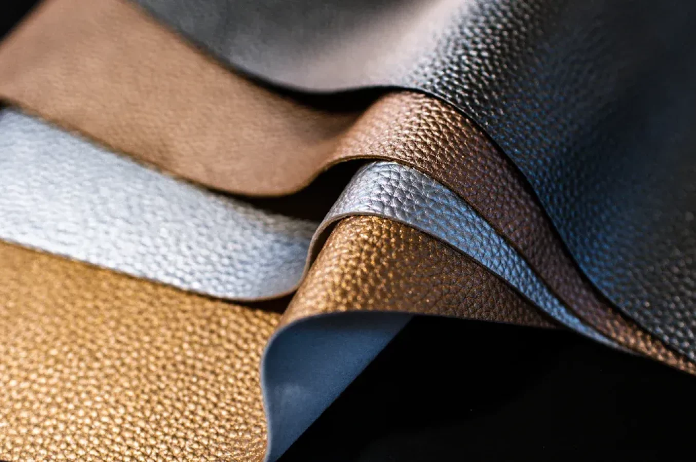 leather bag materials