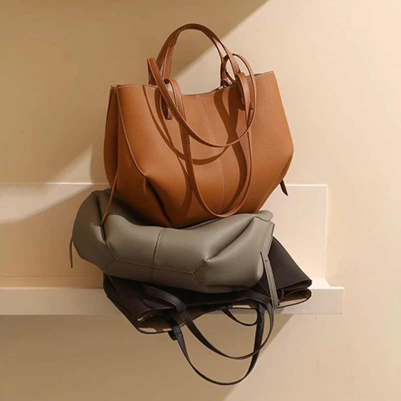 Custom leather tote bags product image